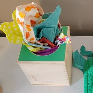Lovevery Magic Tissue Box